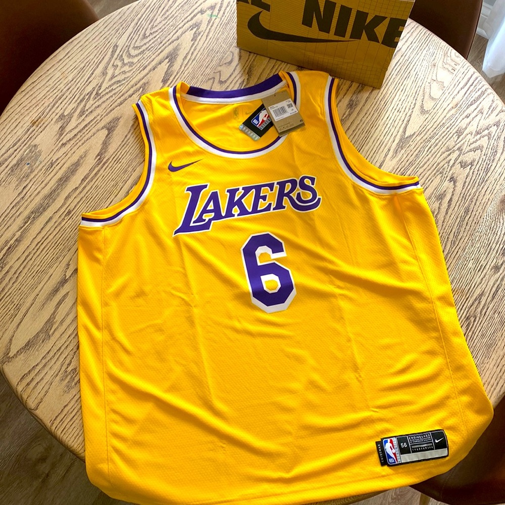 BRAND NEW Mens Lebron James Nike Basketball Jersey Lakers #6 NWT size XXL 56